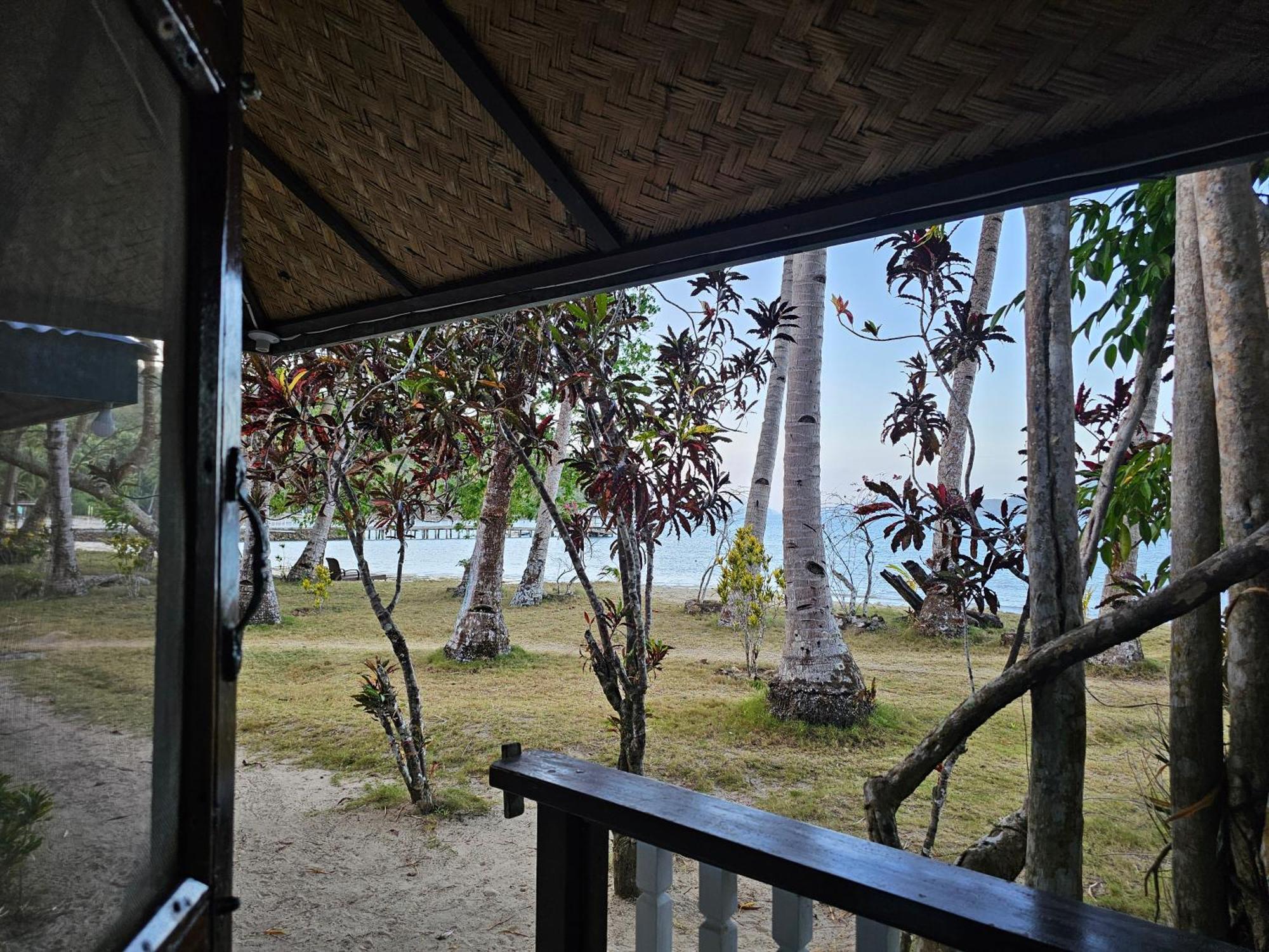 Dk2 Resort - Hidden Natural Beach Spot - Direct Tours & Fast Internet Эль-Нидо Экстерьер фото